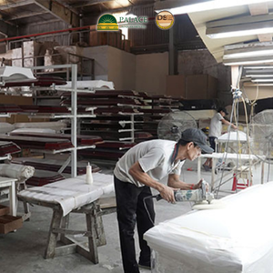 Khu vực kiểm tra chất lượng nhà máy áo quan hiện đại Đồng Sơn